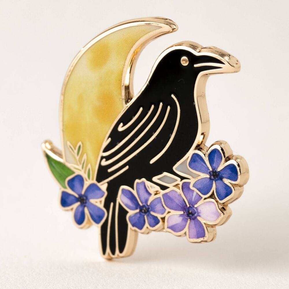 Raven Hard Enamel Lapel Pin – Edgar Allan Poe Gothic Halloween